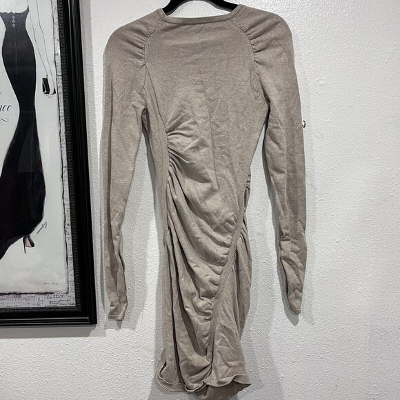 Victoria's Secret Cream Beige Ruched Crew Neck Sweater Dress Size Small 12-24 - Picture 2 of 12